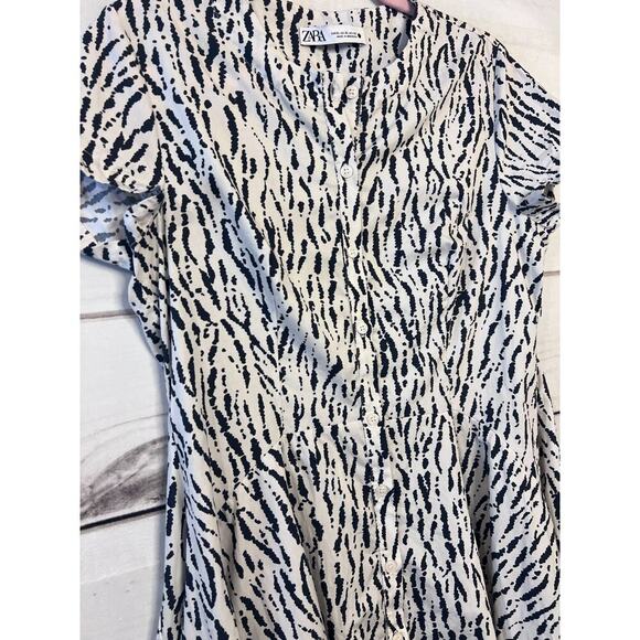 ZARA Dress SIze XL (Runs Small) Button Up White With Black Print EUC - Picture 4 of 4